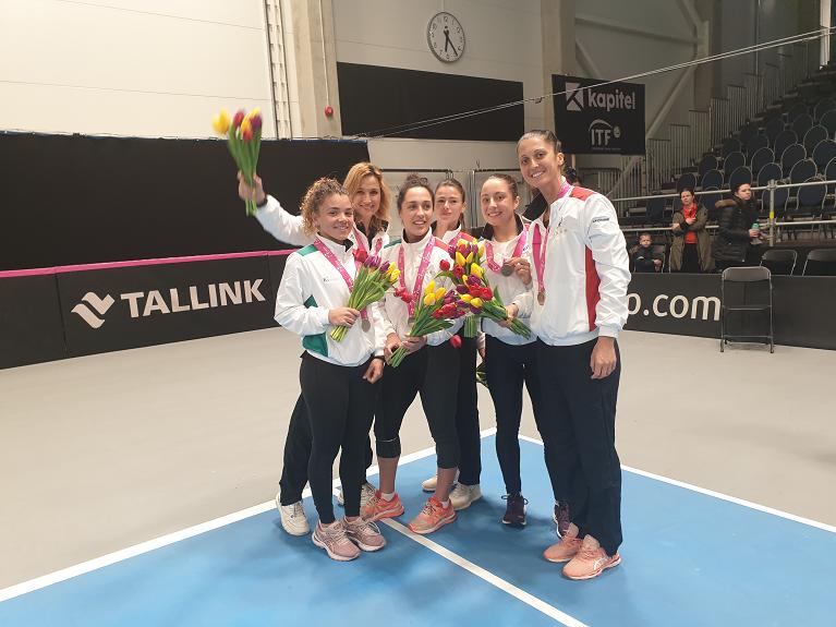 Fed Cup 2020: la squadra azzurra festeggia