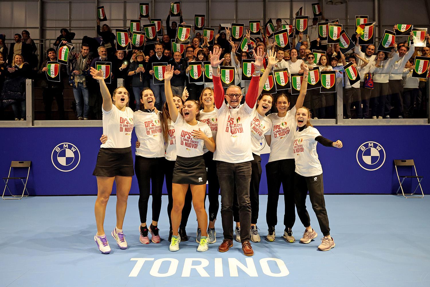 Canottieri Casale in trionfo: la festa scudetto a Torino