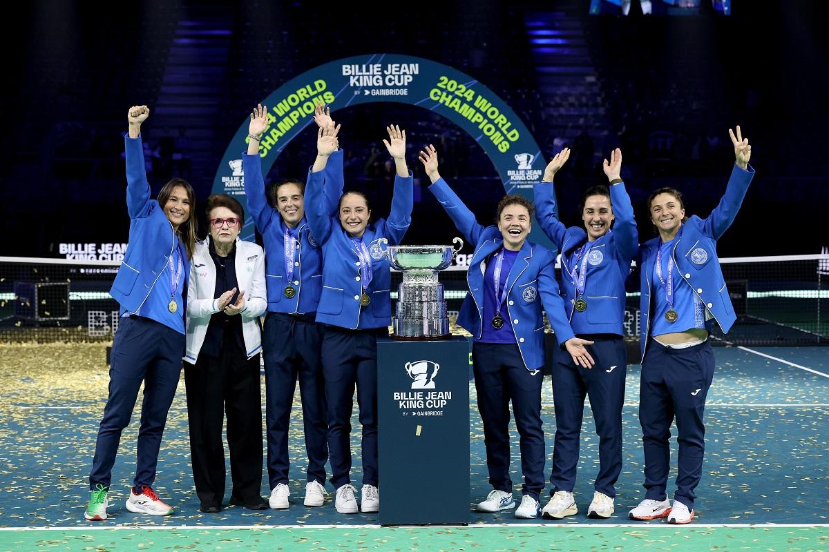 Billie Jean King Cup 2024: le foto del trionfo dell'Italia